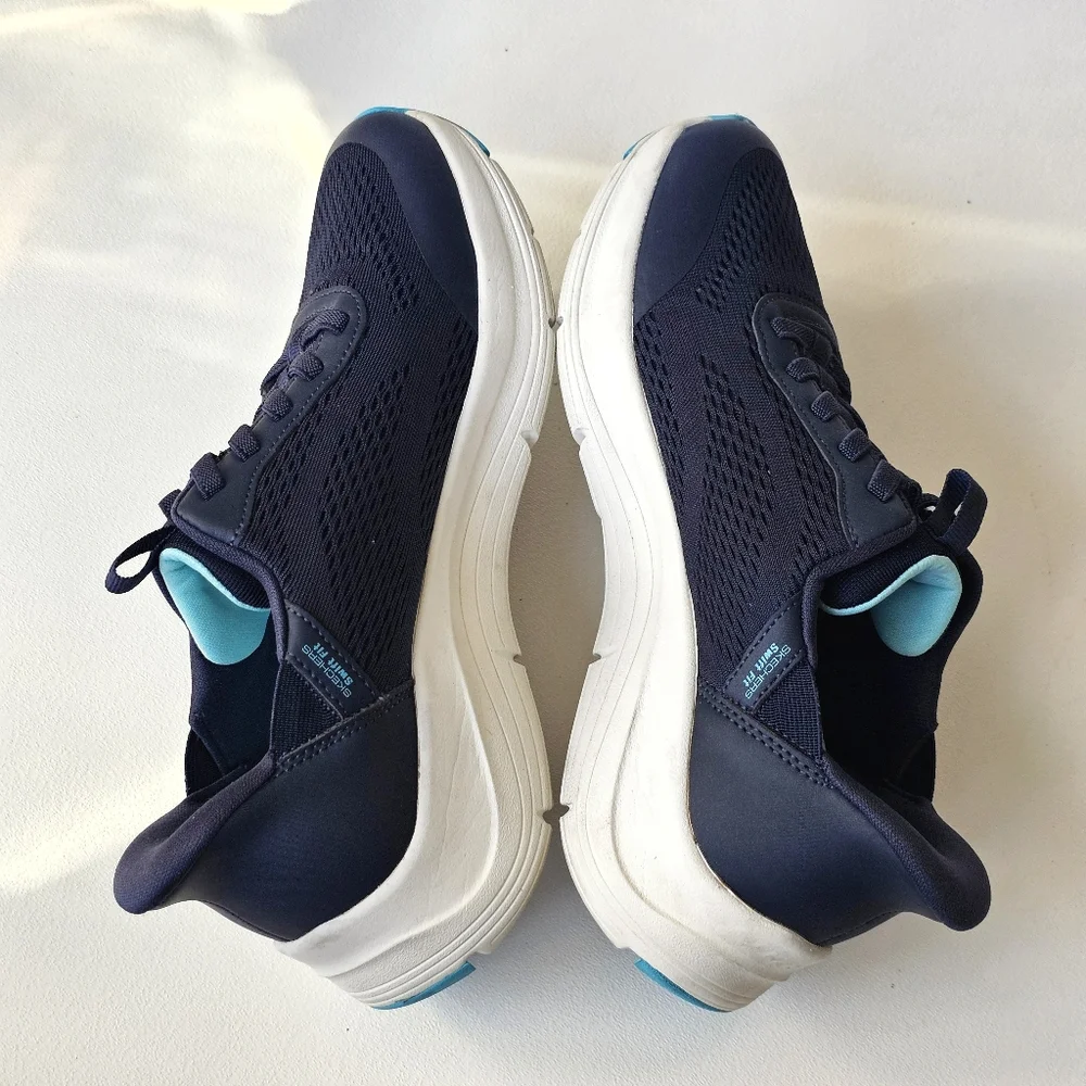 Skechers Hands Free Swift Fit Navy Sneakers Arch Comfort Womens 8